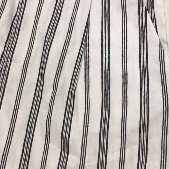 Forever 21 shorts - Picture 7 of 8